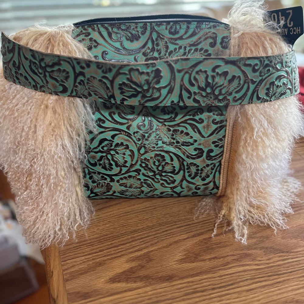 Holy Cow Couture, USA made, Tibetan Lamb sides embossed leather, New Condition - Picture 3 of 12